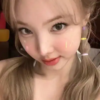 段绮玉